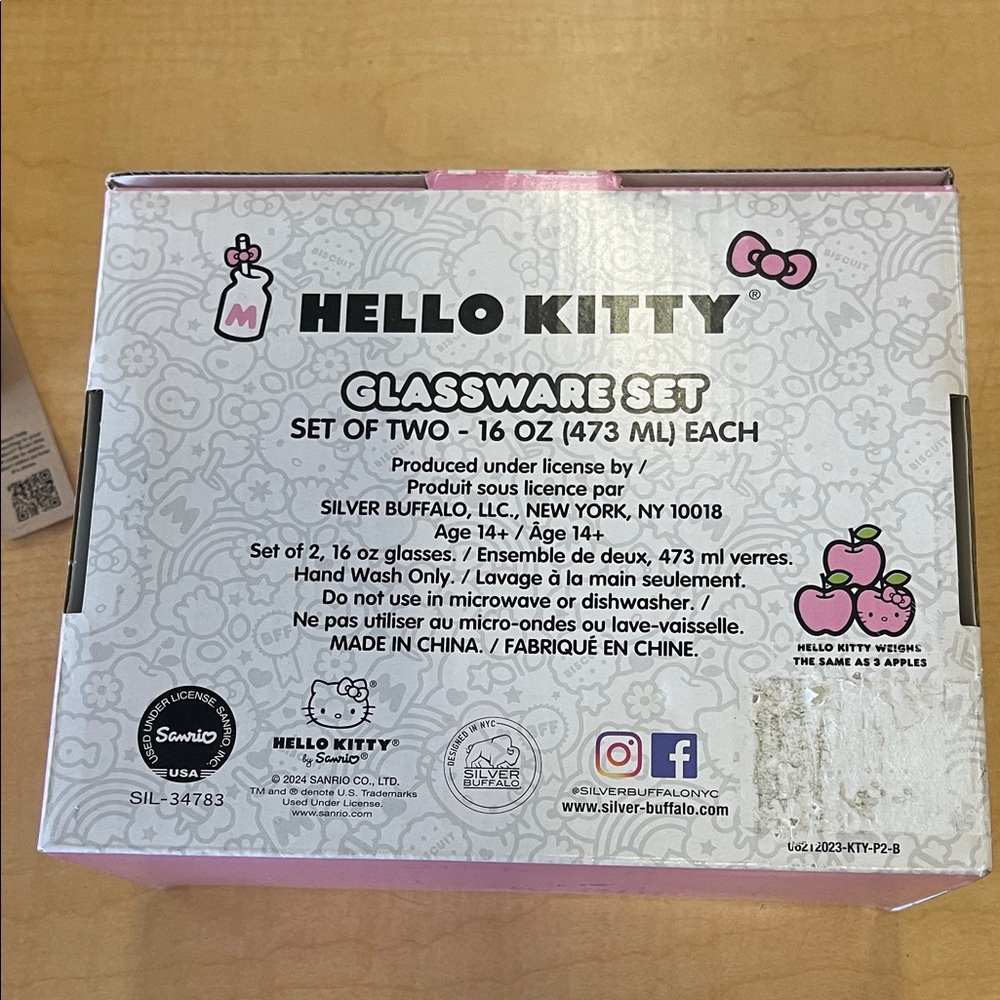 Hello Kitty Red & Pink Glassware Set - Picture 2 of 2